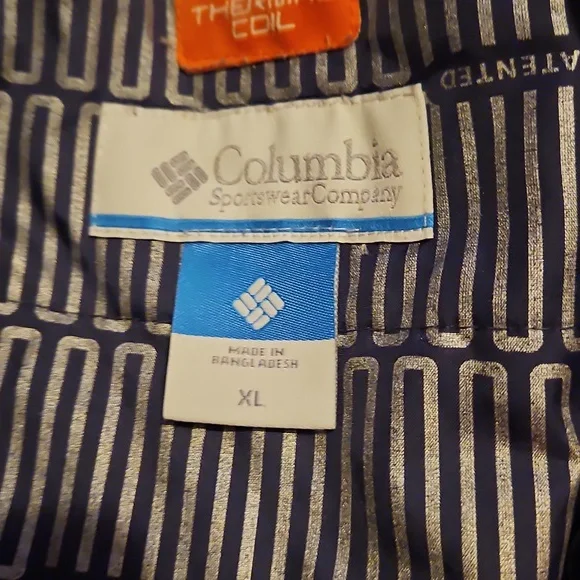 Columbia Women's XL Therma Coil Pink And White Winter Jacket - Picture 6 of 8